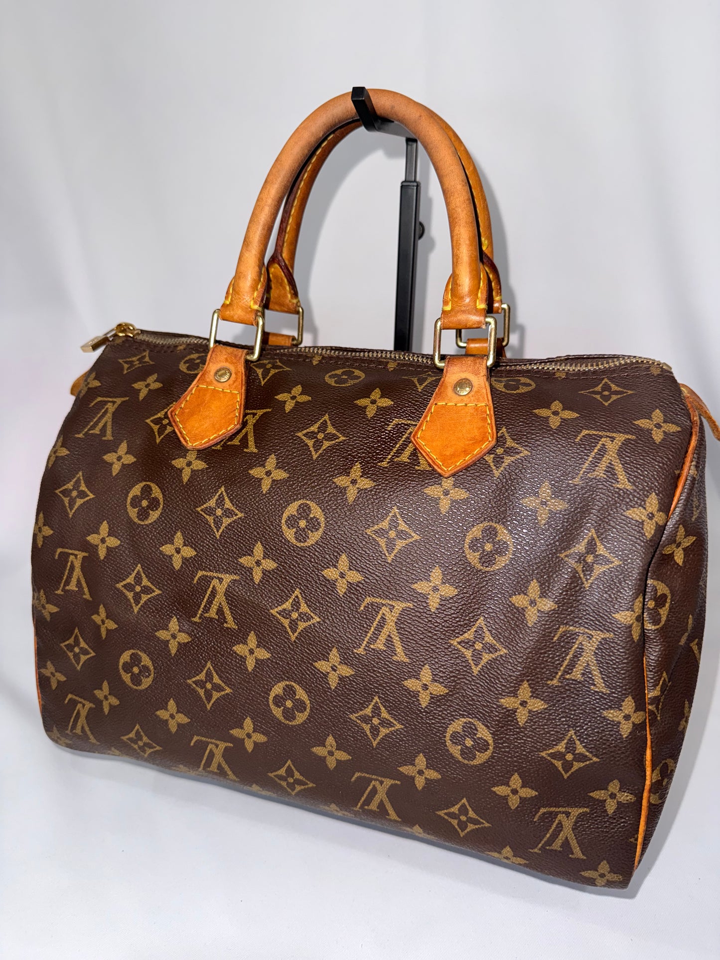 Louis Vuitton Monogram Speedy 30