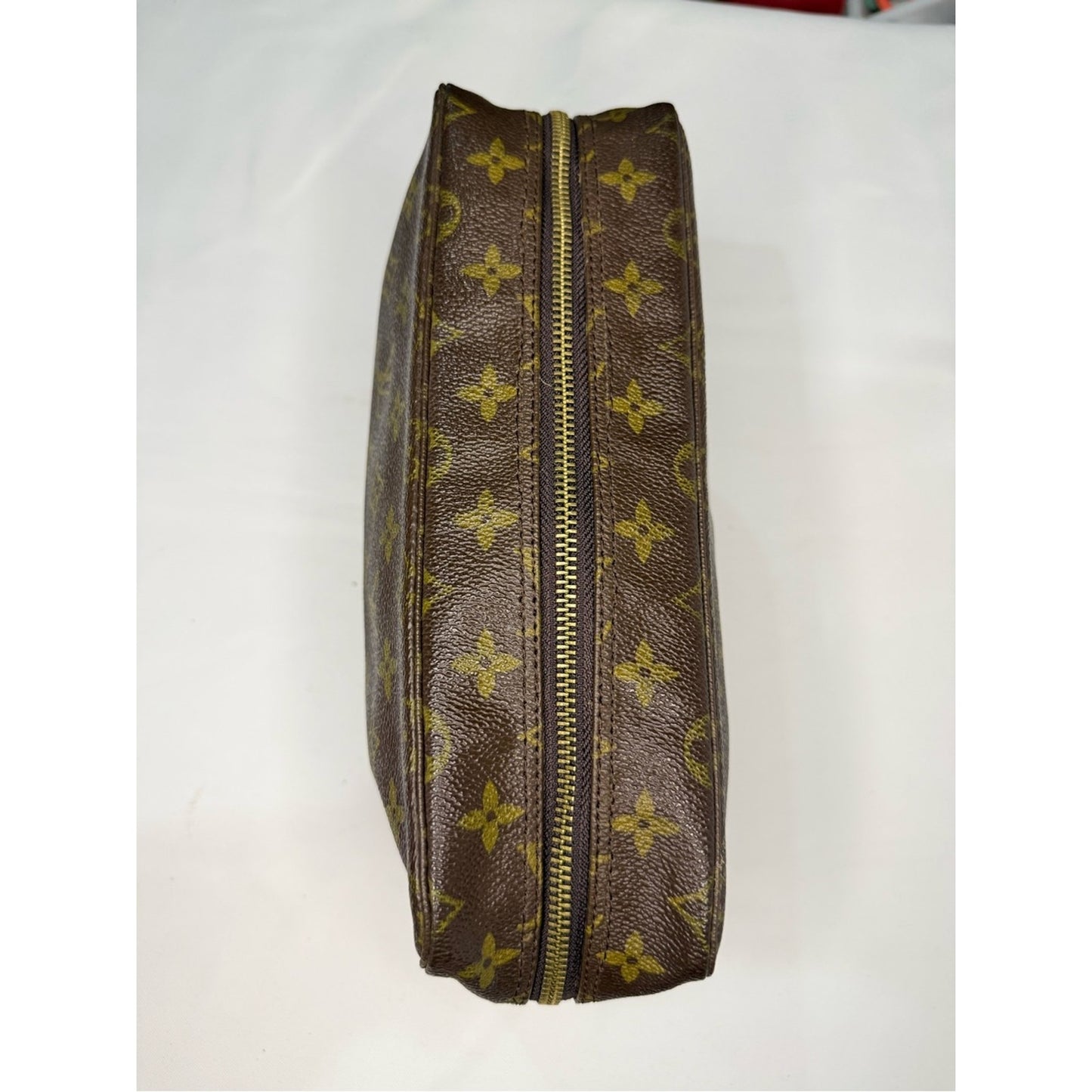 Louis Vuitton Monogram Canvas Toiletry Trousse 28