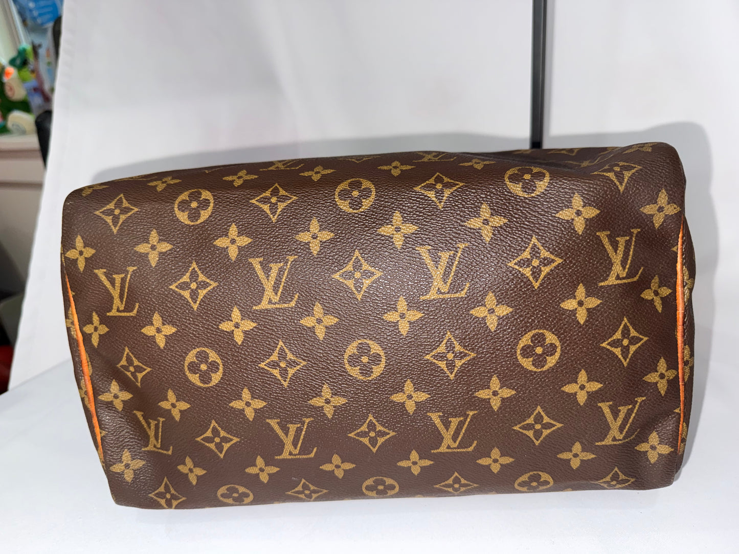 Louis Vuitton Monogram Speedy 30