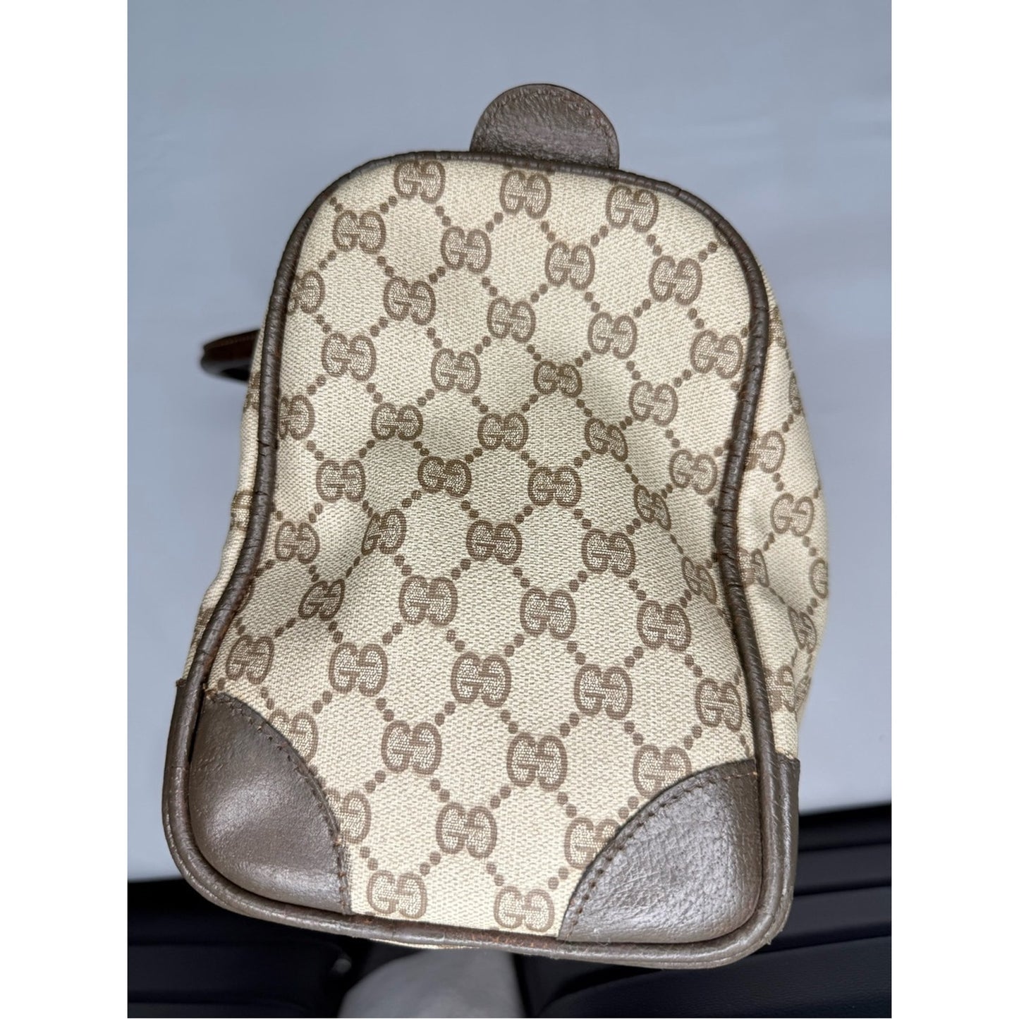 Gucci Beige GG Supreme Canvas Duffel 35 with Brown Trim and Green/Red Web